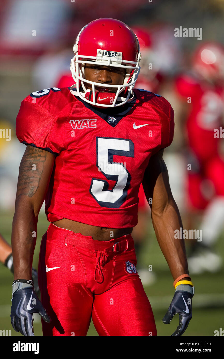 Septembre 18, 2009 ; Fresno, CA, USA ; Fresno State Bulldogs wide receiver Marlon Moore (5) avant la Boise State Broncos match au stade de Bouledogue. Boise State défait Fresno State 51-34. Banque D'Images