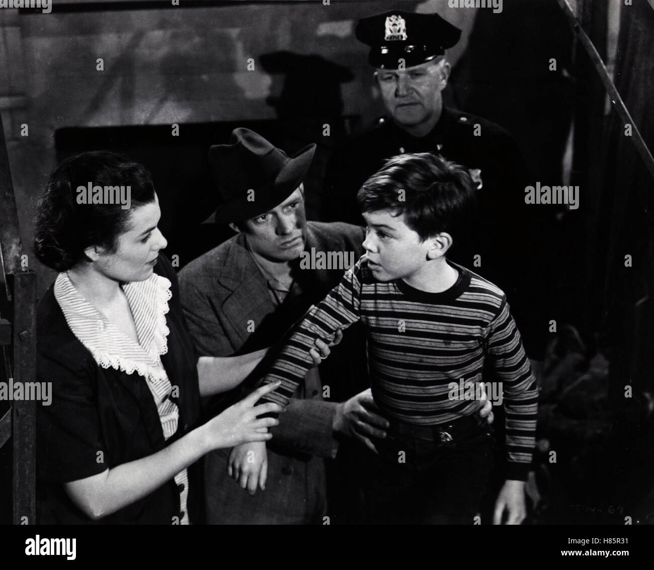 Das unheimliche Fenster, (la fenêtre) USA 1949 s/w, Regie : Ted Tetzlaff, BARBARA HALE, ARTHUR KENNEDY  + BOBBY DRISCOLL Banque D'Images