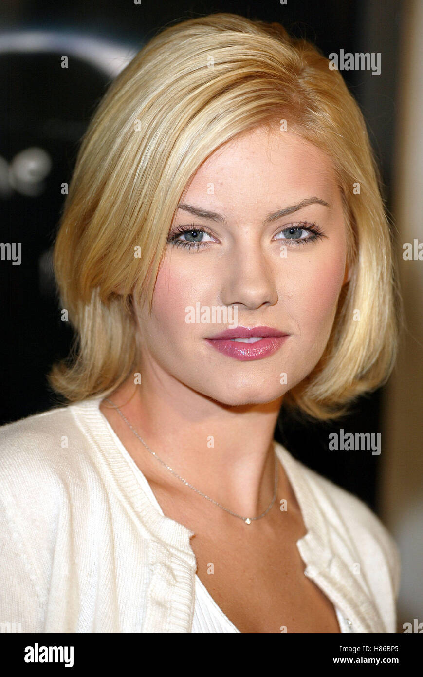ELISHA CUTHBERT L'ANNEAU WORLD FILM PREMIERE 02 Octobre 2002 Banque D'Images