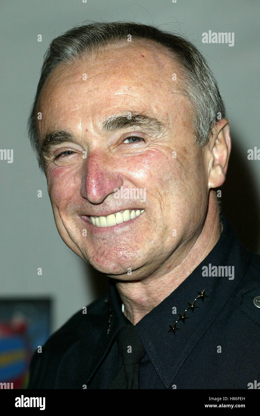 WILLIAM J. BRATTON 2002 SPECTACULAIRE HOLLYWOOD HOLLYWOOD LOS ANGELES USA 01 décembre 2002 Banque D'Images