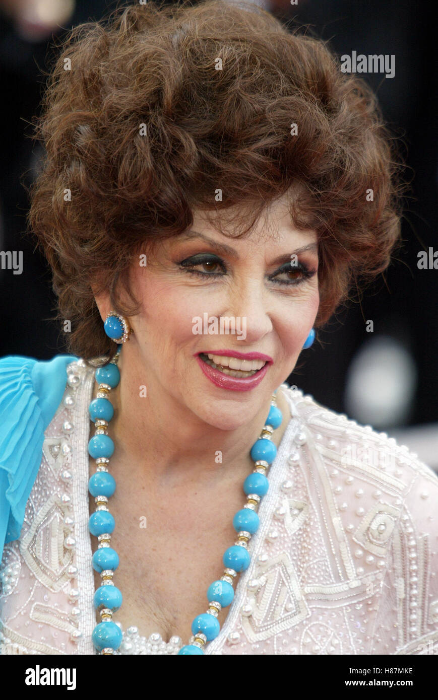 GINA LOLLOBRIGIDA FESTIVAL DU FILM DE CANNES CANNES FRANCE 15 Mai 2003 Banque D'Images