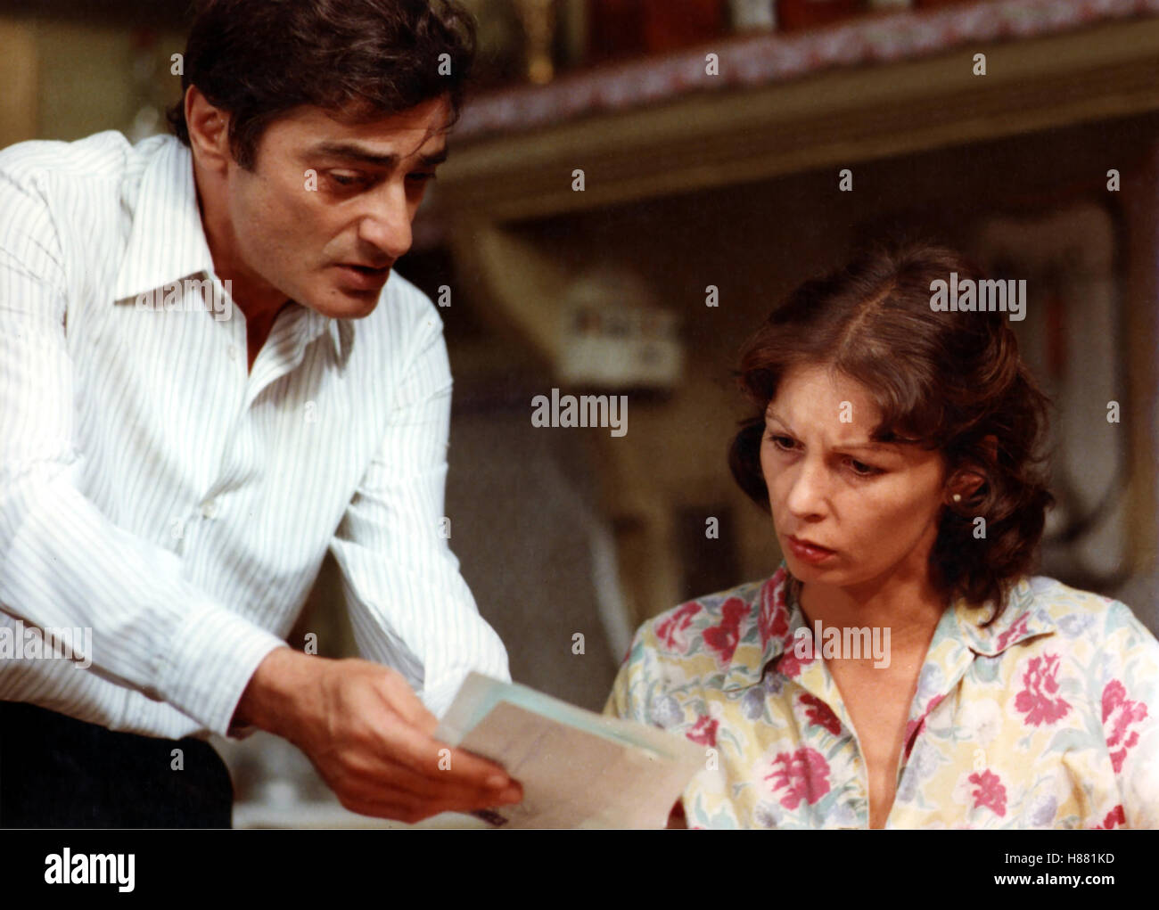 Die kleinen Französinnen - Das Erste Mal, (LA PREMIERE FOIS) F 1976, Regie : Claude Berri, CHARLES DENNER, ZORICA LOZIC Banque D'Images