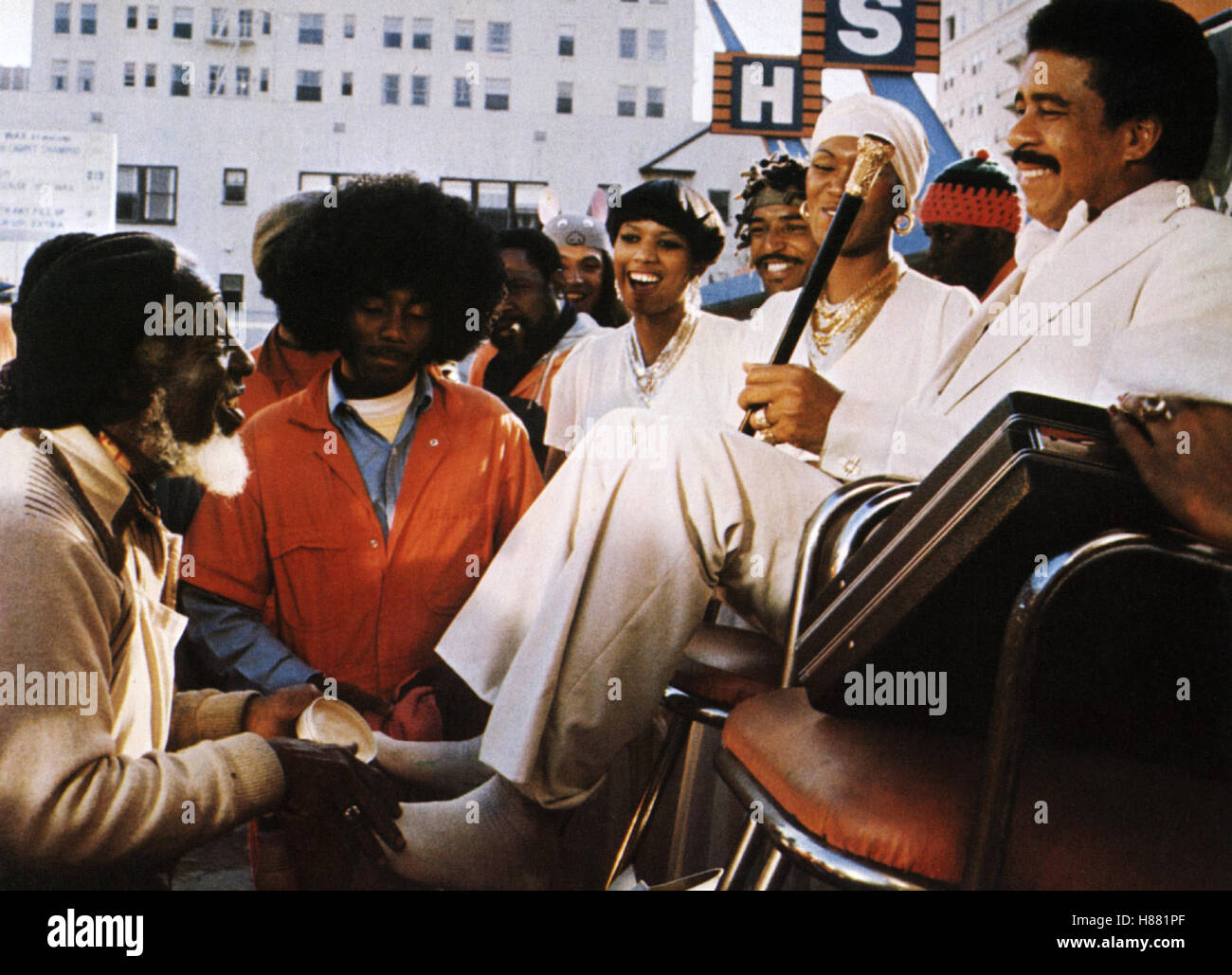 (Lavage de voiture, lavage de voiture) USA 1976, Regie : Michael Shultz, CLARENCE MUSE, Pointer Sisters, Richard Pryor, Ausdruck : Schuhputzer Banque D'Images