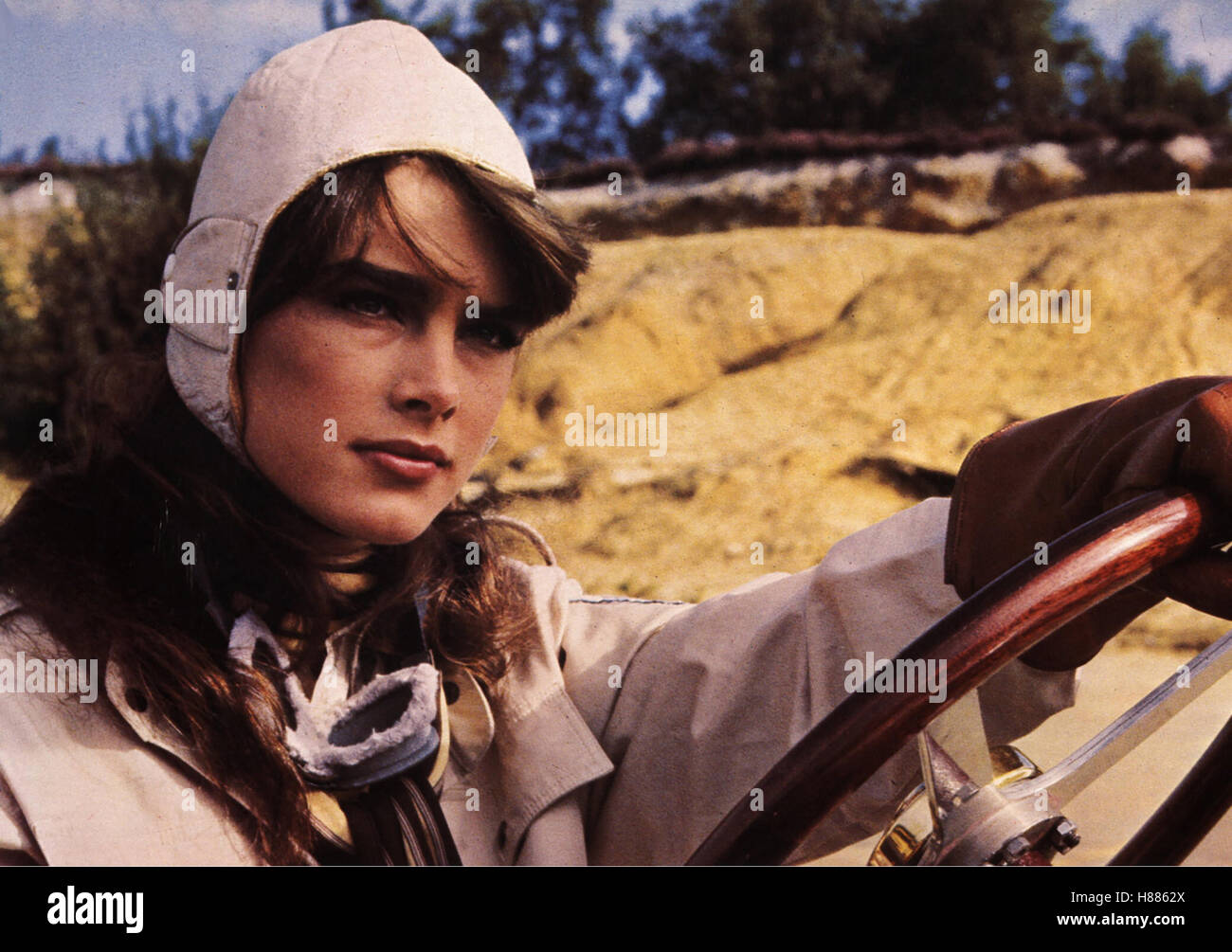 Sahara occidental, (SAHARA) USA 1982, Regie : Andrew C. McLaglen, BROOKE SHIELDS, Ausdruck : Lenkrad Banque D'Images