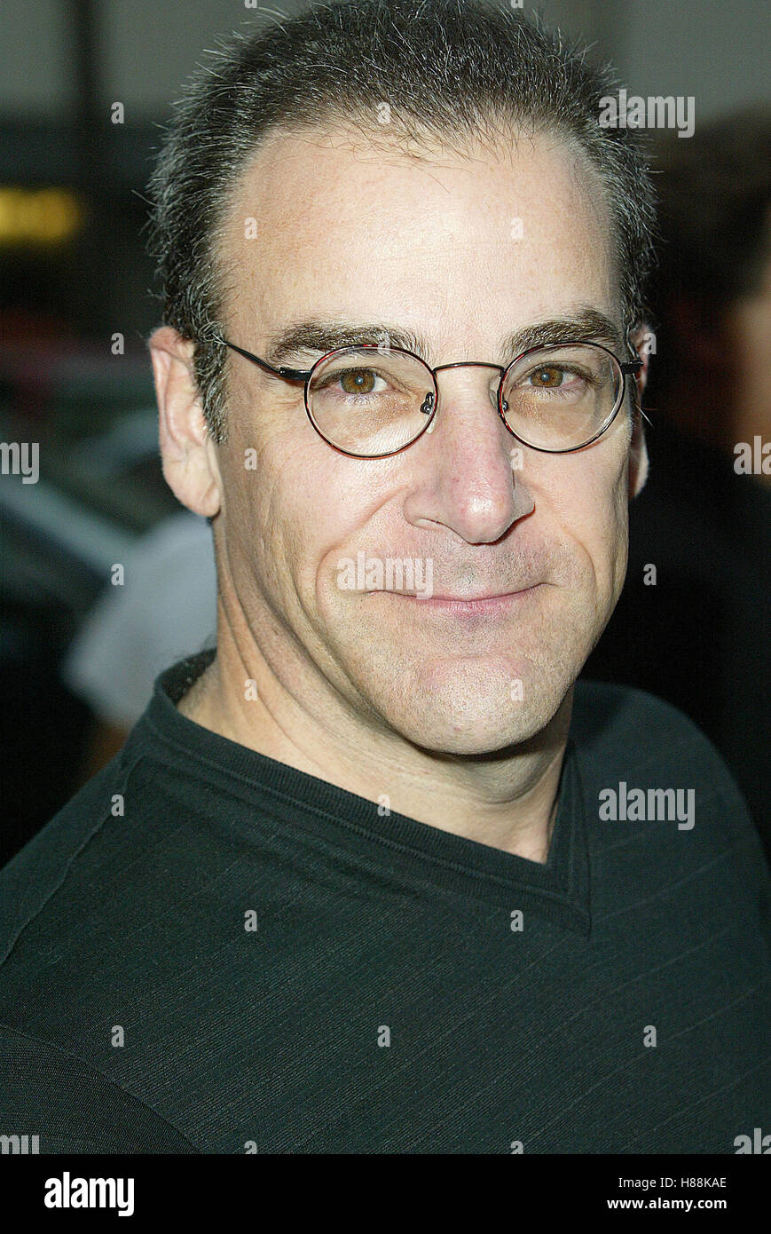 MANDY PATINKIN DEAD LIKE ME SÉRIE PREMIERE ACADEMY OF MOTION PICTURES LOS ANGELES USA 19 Juin 2003 Banque D'Images