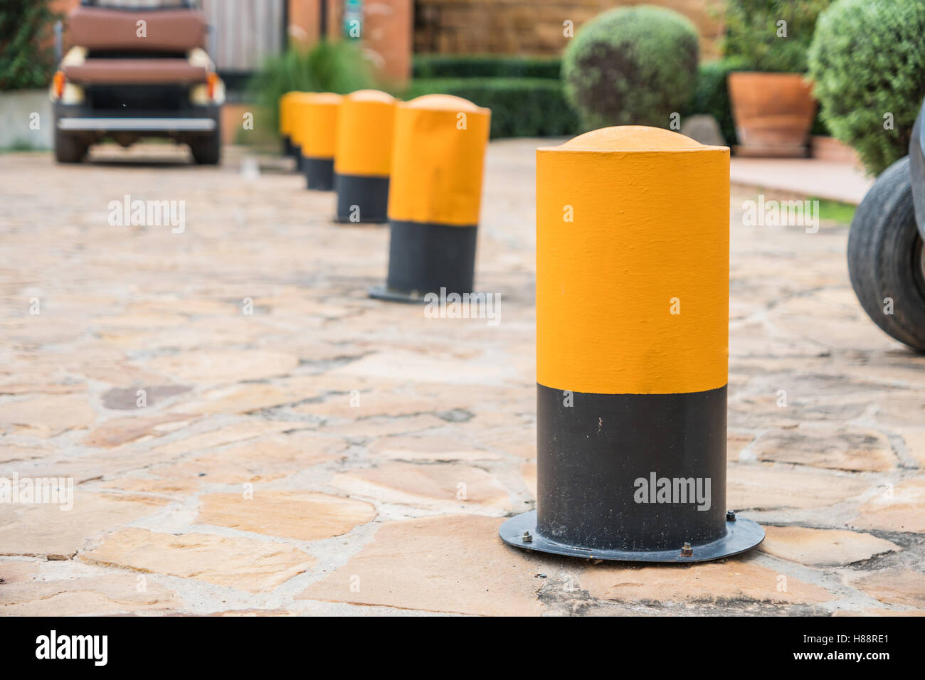 Bloc de route en ligne droite pôle Banque D'Images