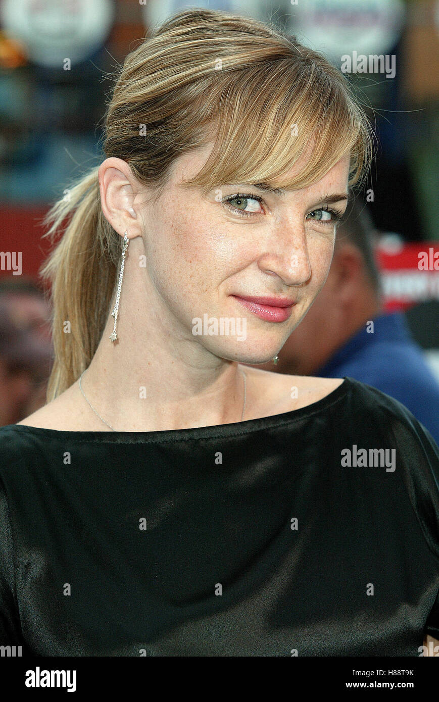 CARRADINE JAMAIS LA BATAILLE DE SHAKER HEIGHTS UNIVERSAL CITYWALK LOS ANGELES USA 11 Août 2003 Banque D'Images