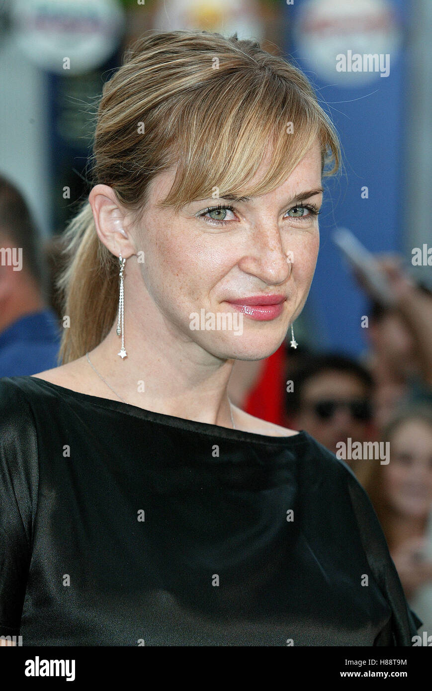 CARRADINE JAMAIS LA BATAILLE DE SHAKER HEIGHTS UNIVERSAL CITYWALK LOS ANGELES USA 11 Août 2003 Banque D'Images