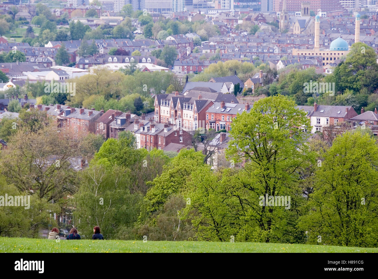 Sheffield, Royaume-Uni 03 Mai 2014 : Meersbrook Park offre une vue imprenable sur la ville de Sheffield, Yorkshire, UK Banque D'Images