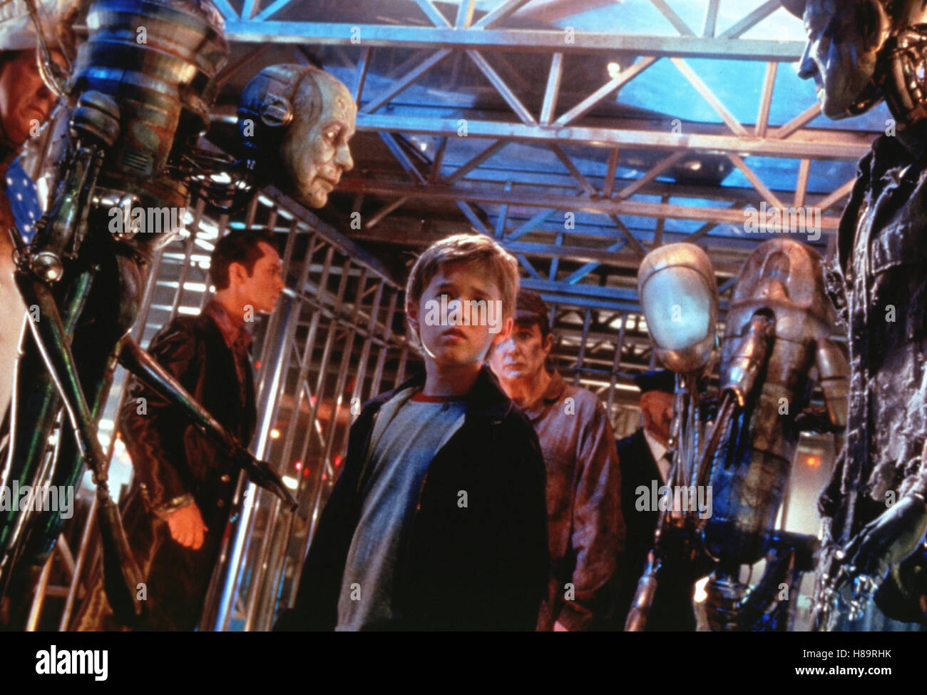 - Künstliche Intelligenz A.I., (par intérim. L'INTELLIGENCE ARTIFICIELLE) USA 2001, Regie : Steven Spielberg, Jude Law, Haley Joel Osment Banque D'Images