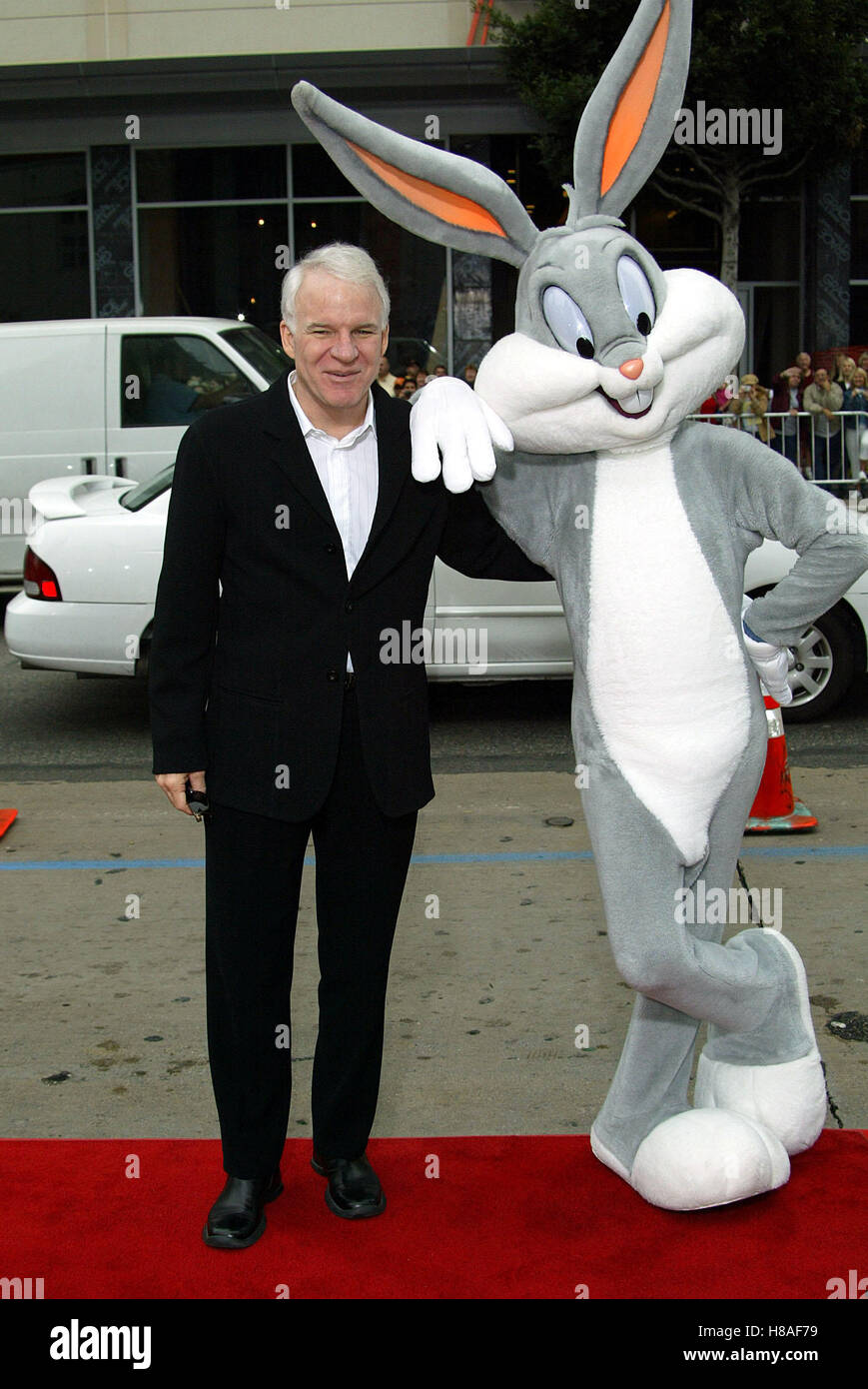 STEVE MARTIN & BUGS BUNNY LOONEY TUNES : BACK IN ACTION THÉÂTRE CHINOIS LA HOLLYWOOD USA 09 novembre 2003 Banque D'Images