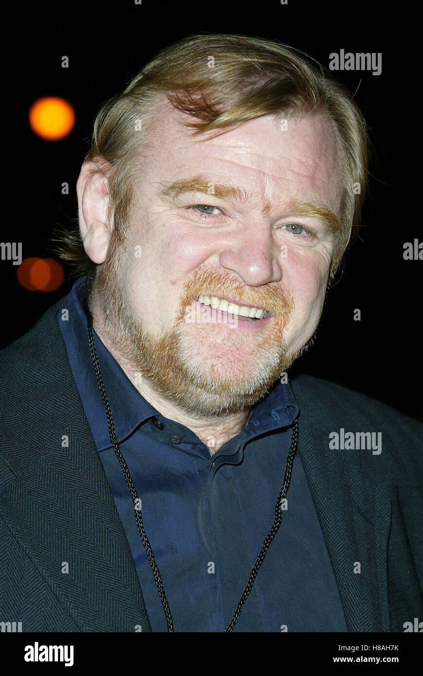 BRENDAN GLEESON LES PAROLES ET LA MUSIQUE DE MO FROID WESTWOOD UCLA LOS ANGELES USA 08 décembre 2003 Banque D'Images