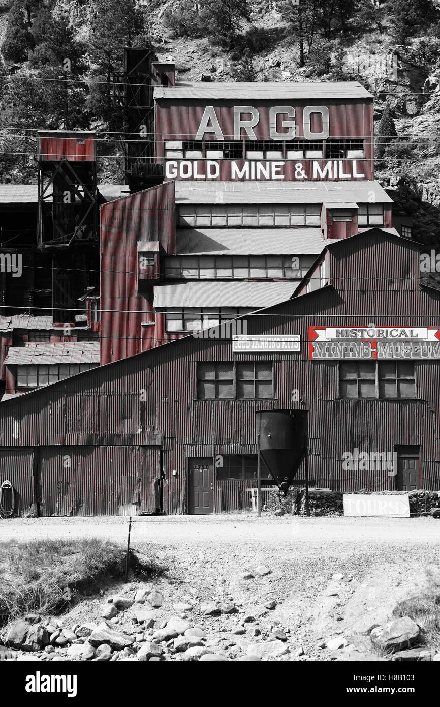 Rouge noir et blanc Gold Mine et ARGO Mill Denver Banque D'Images