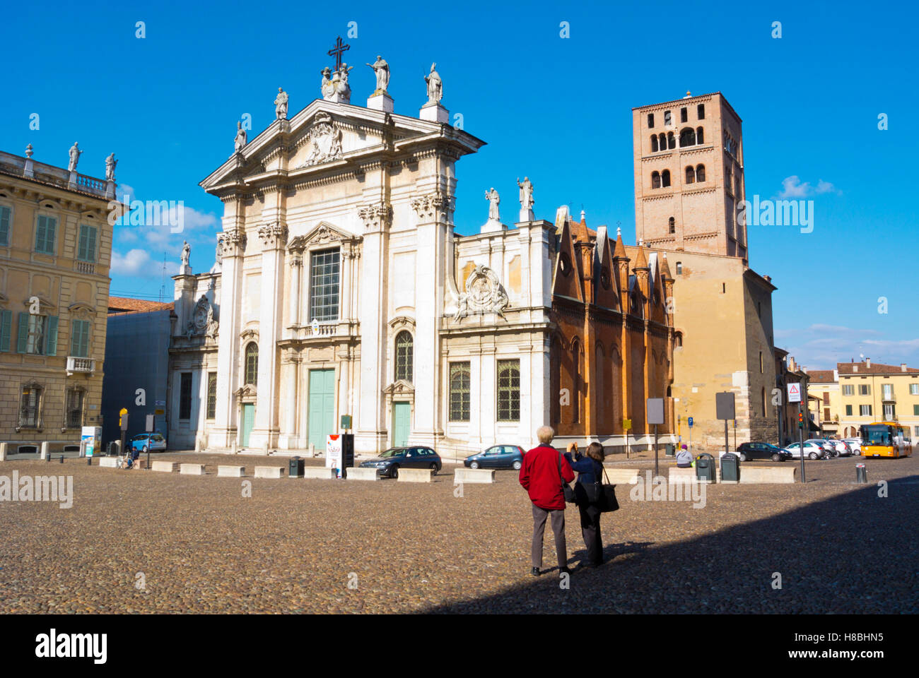 Duomo, église cathédrale, Piazza Sordello, Mantoue, Lombardie, Italie Banque D'Images