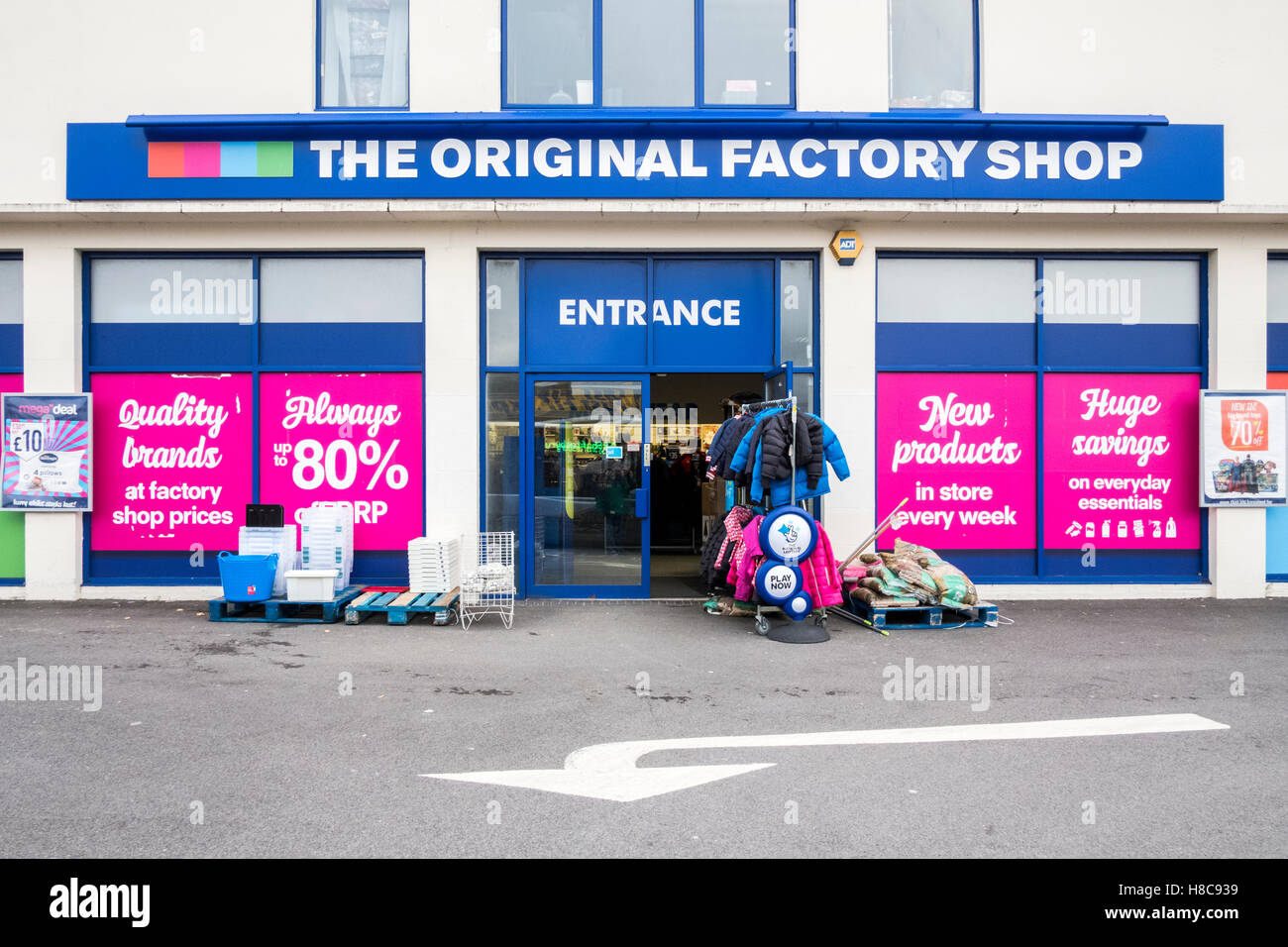 Shop gillingham dorset Banque de photographies et d’images à haute