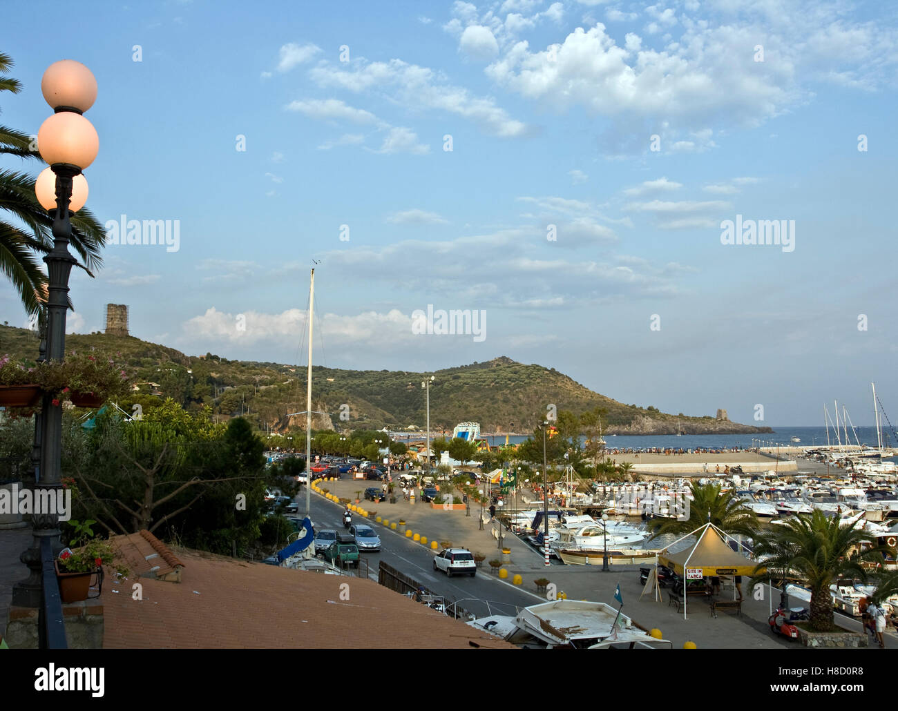Port de Marina di Camerota, Parc National du Cilento et Vallo di Diano, UNESCO World Heritage Site, Salerne, Campanie, Italie Banque D'Images