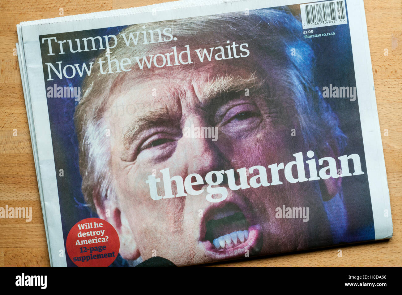 Première page du Guardian le jour après l'atout de Donald est élu pour devenir le 45e président des États-Unis d'Amérique. Banque D'Images