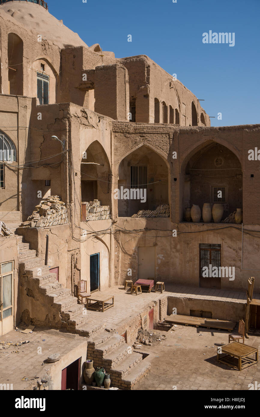 Cour intérieure dans le vieux bazar, Kashan, Iran, Moyen-Orient Banque D'Images