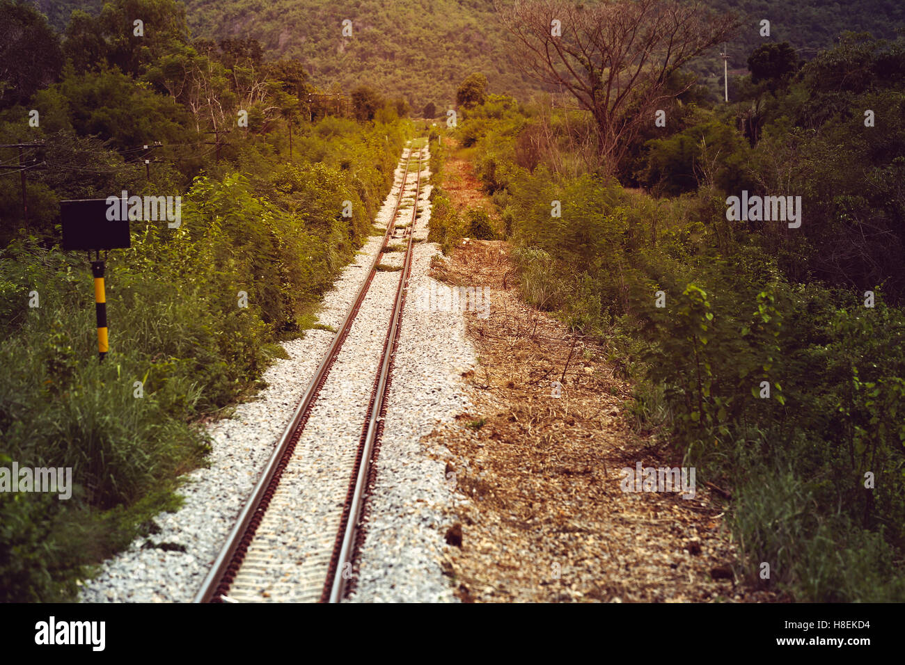 Vintage couleur de photo dans le vieux chemin de fer pour le transport. Banque D'Images