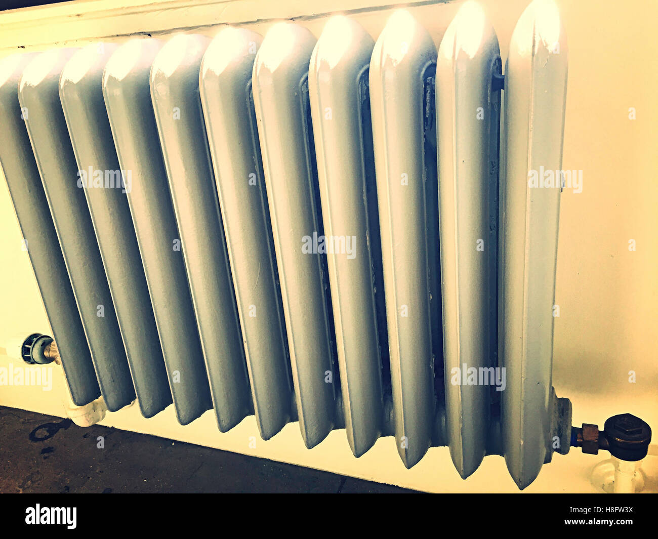 Fonte d'époque de l'eau chaude du radiateur, USA Banque D'Images