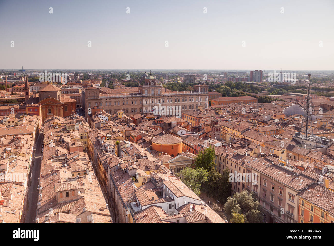 Palazzo Ducale à Modène, Italie. Construit dans le style baroque, il fut la résidence des ducs d'Este Modène entre 1452 et 1 Banque D'Images