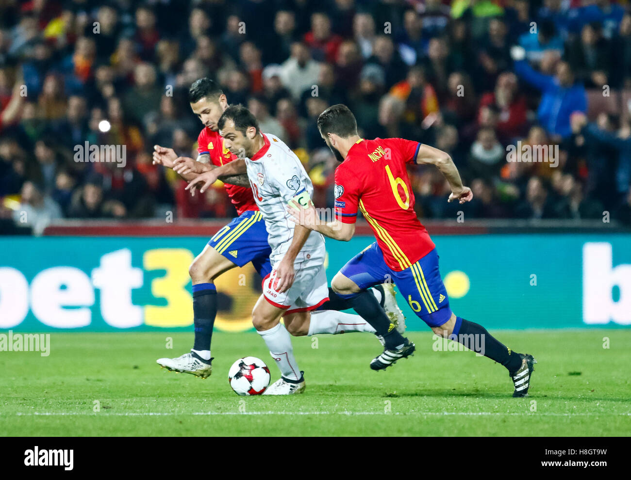 Granada, Espagne. Le 12 novembre, 2016. Fédération Européenne de la Coupe du Monde 2018 de qualification entre l'Espagne contre la Macédoine à Los Carmenes Stadium, à l'image Pandev. Credit : ABEL F. ROS/Alamy Live News Banque D'Images