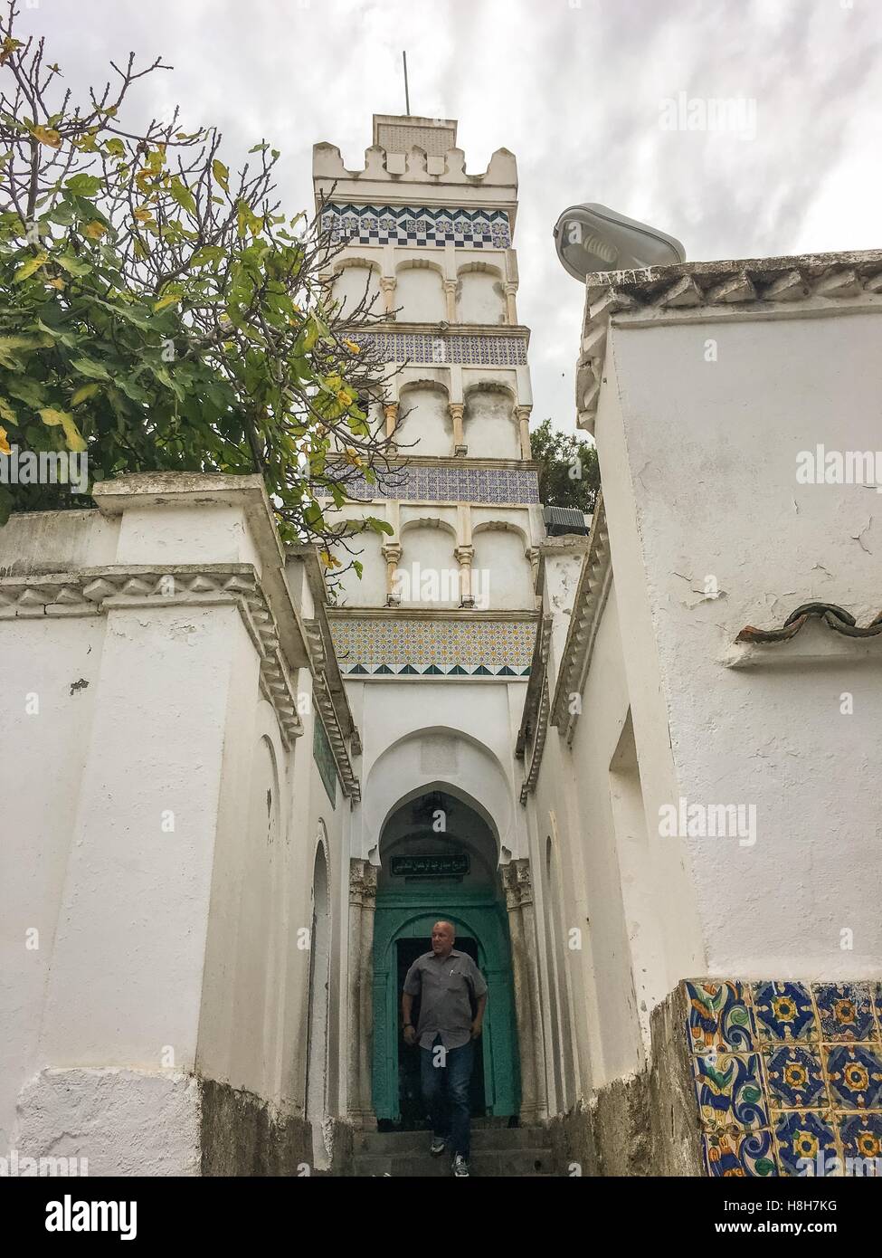 La mosquée de Sidi Abderrahmane El Thaalibi à la partie ancienne de l'Algérie casbah(kasaba).mosquée, son campus est visité par les femmes pour ceux veulent hav Banque D'Images