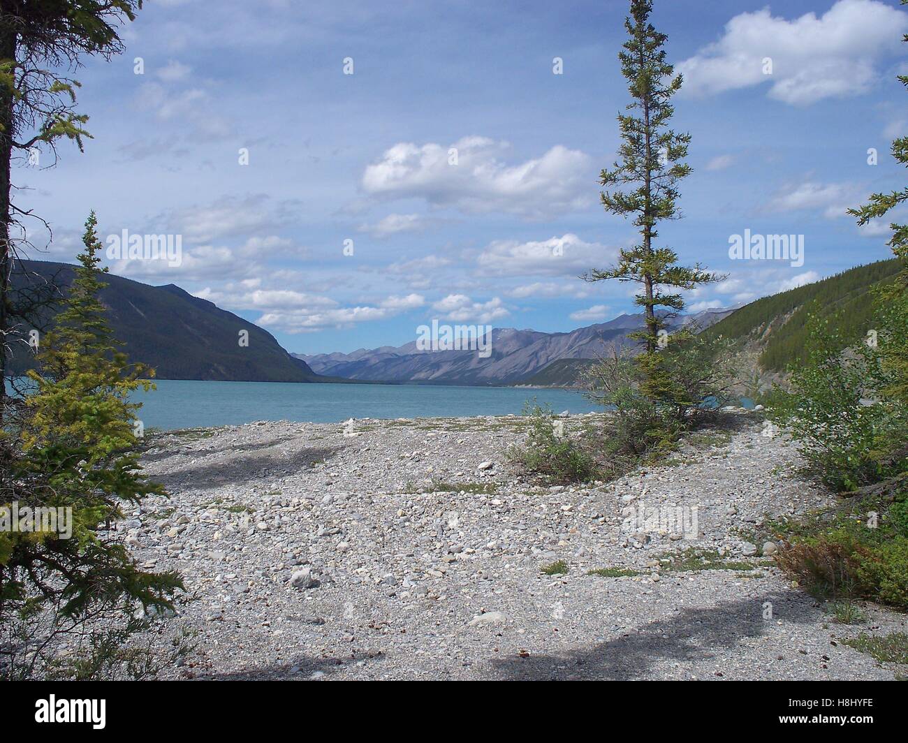 La côte rocheuse de Munch Lake, British Columbia, Canada Banque D'Images