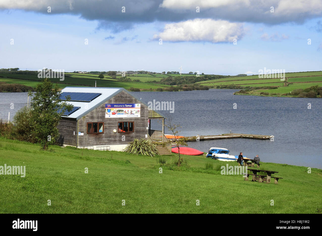 Clubhouse bateau Supérieur au lac Tamar, Cornwall Devon Frontière, England, UK Banque D'Images