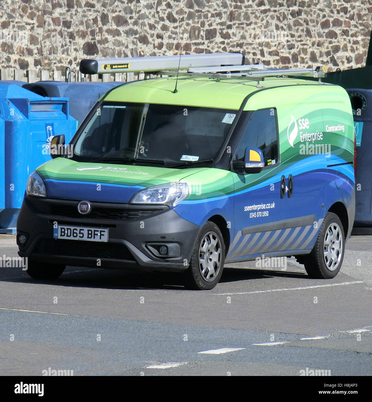 Fiat Doblo Van avec SSE Société livrée, UK Banque D'Images