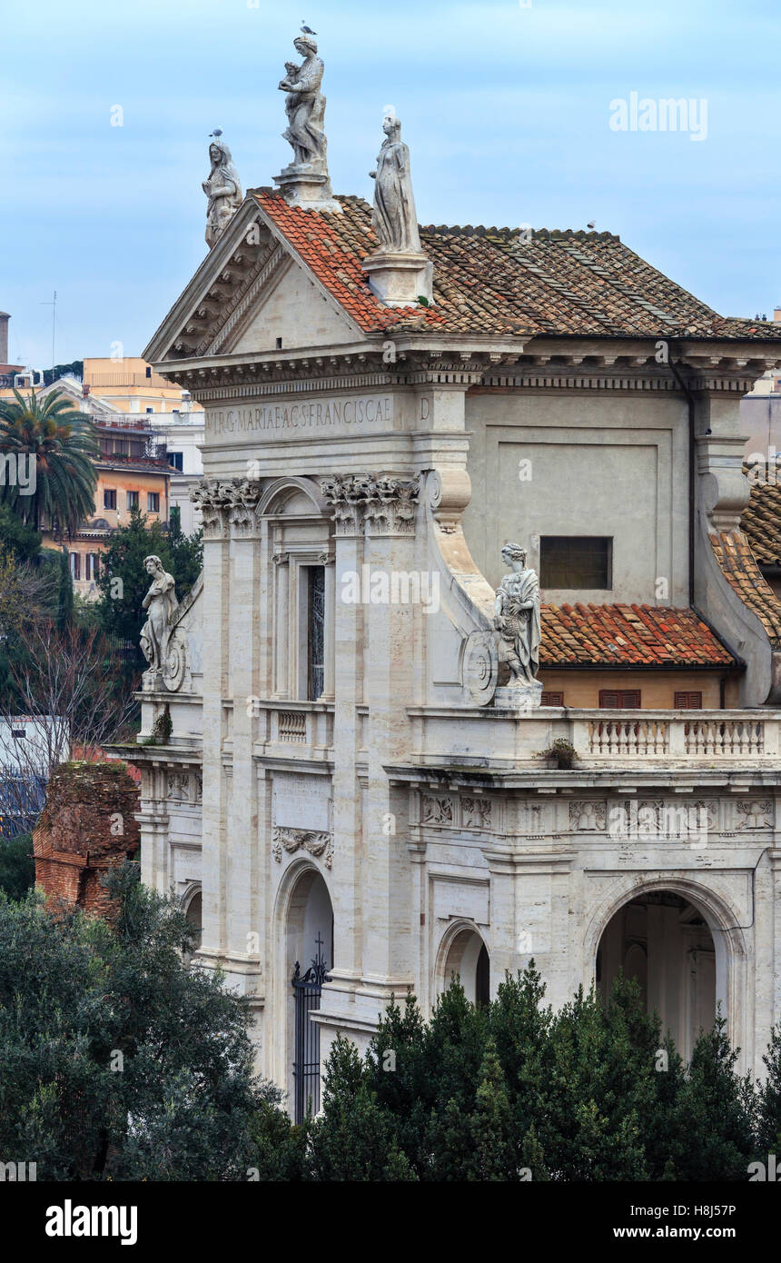 Santa Francesca Romana ou Santa Maria Nova, situé à côté de l'église titulaire de Forum Romain, Rome,Italie. 10e siècle. Banque D'Images