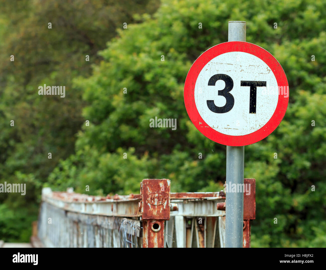 Limite de poids de 3 tonnes circulaire sign Banque D'Images