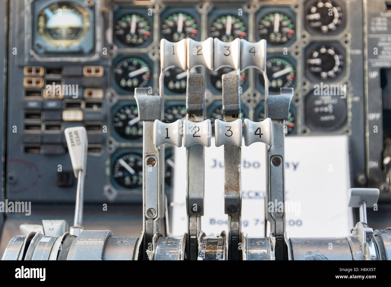 Stockholm Arlanda, Suède, - l'ancien contrôle à l'intérieur de l'habitacle à la chambre séjour Jumbo (Jumbohostel), une auberge de jeunesse qui est une conver Banque D'Images