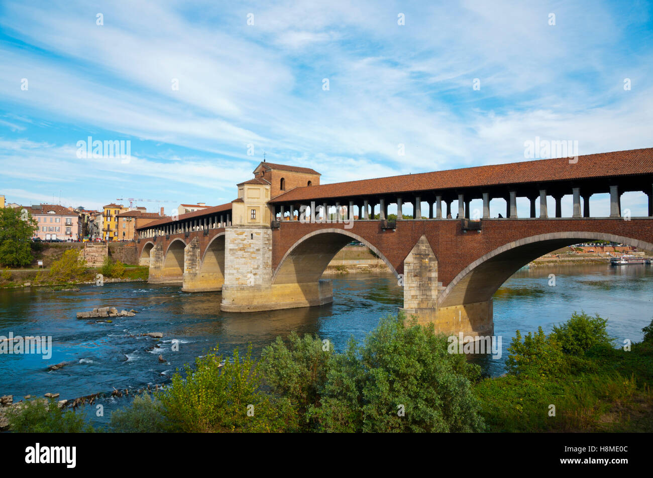 Ponte Coperto, traverse la rivière Tessin, Pavie, Lombardie, Italie Banque D'Images