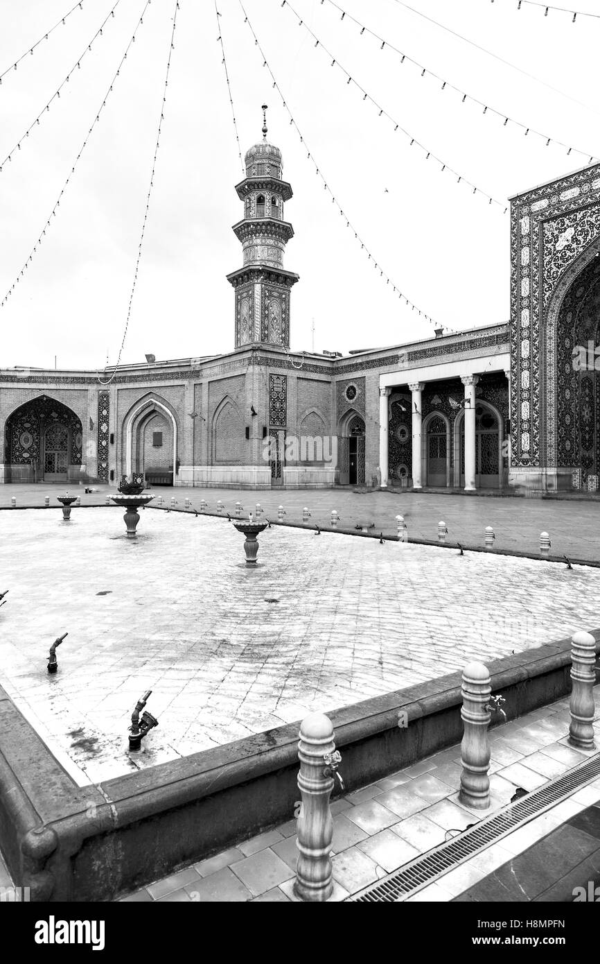 Flou dans l'Iran et l'ancienne religion mosquée architecture perse Banque D'Images