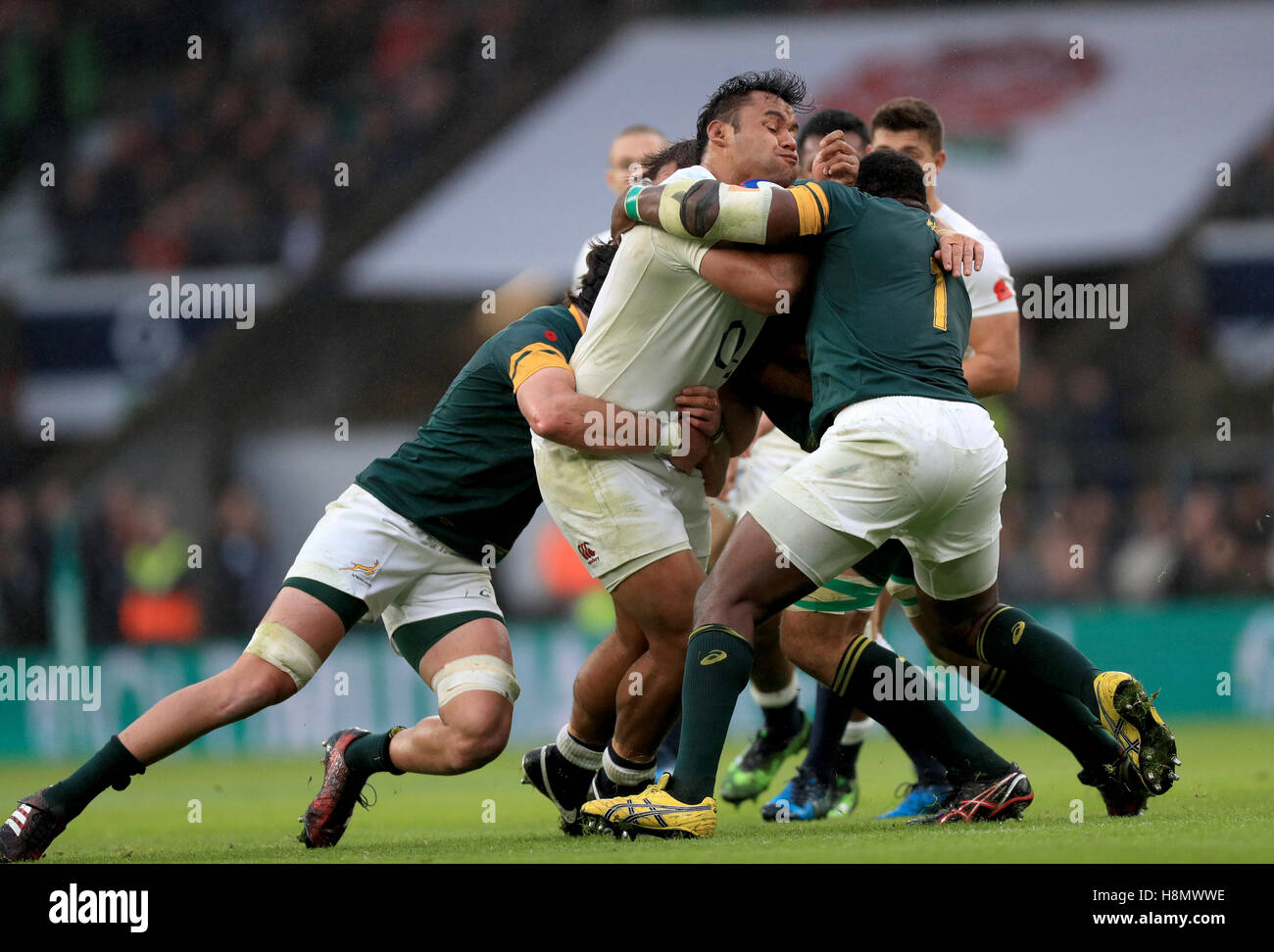 L'Angleterre est Billy Vunipola (centre) Banque D'Images
