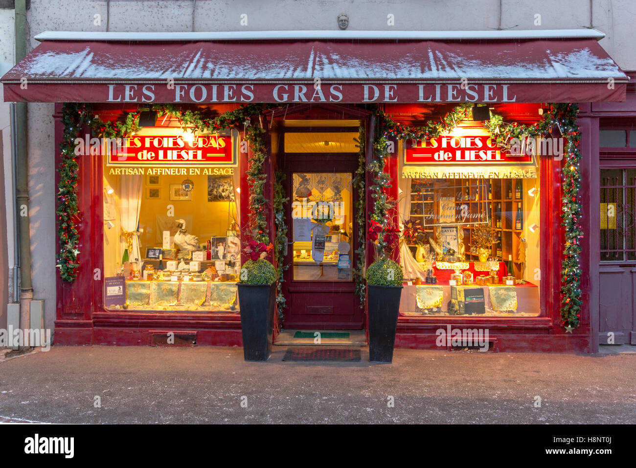 France alsace colmar christmas decorations Banque de photographies et  d'images à haute résolution - Alamy