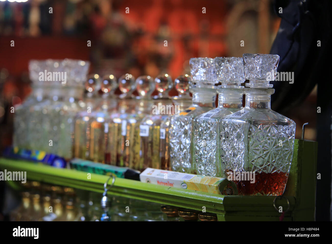 Parfums sur marché, Tunis, Tunisie Banque D'Images