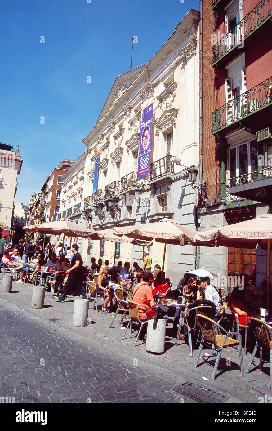 Terrasses de la place Santa Ana. Madrid, Espagne. Banque D'Images