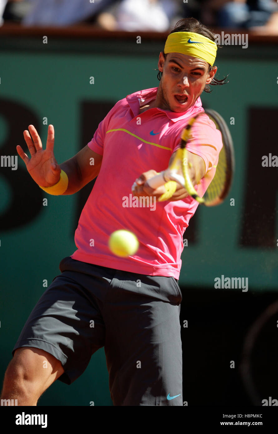 Rafael Nadal, Espagne, la lecture d'un coup droit, tennis, l'ITF tournoi du Grand Chelem, Roland-Garros 2009, Roland Garros, Paris, France Banque D'Images