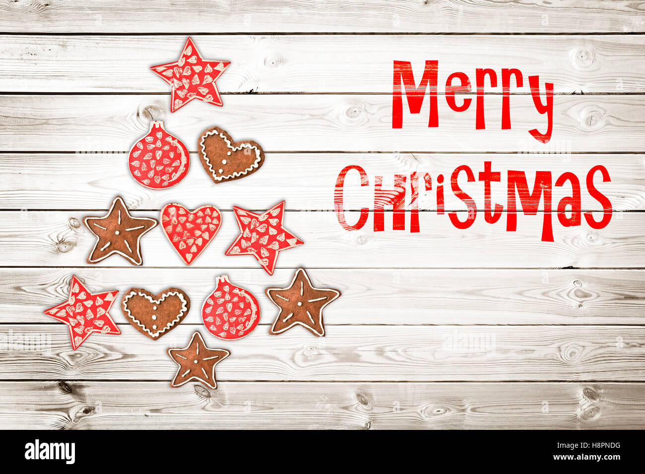 Carte de vœux de Noël, décorations rustiques sur plancher bois contexte l'acquisition de la forme d'un arbre de Noël Banque D'Images