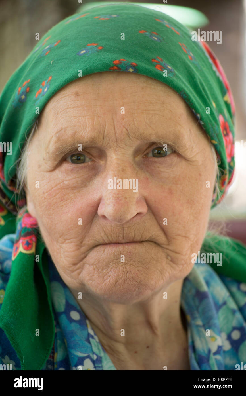 Portrait d'une vieille femme Banque D'Images