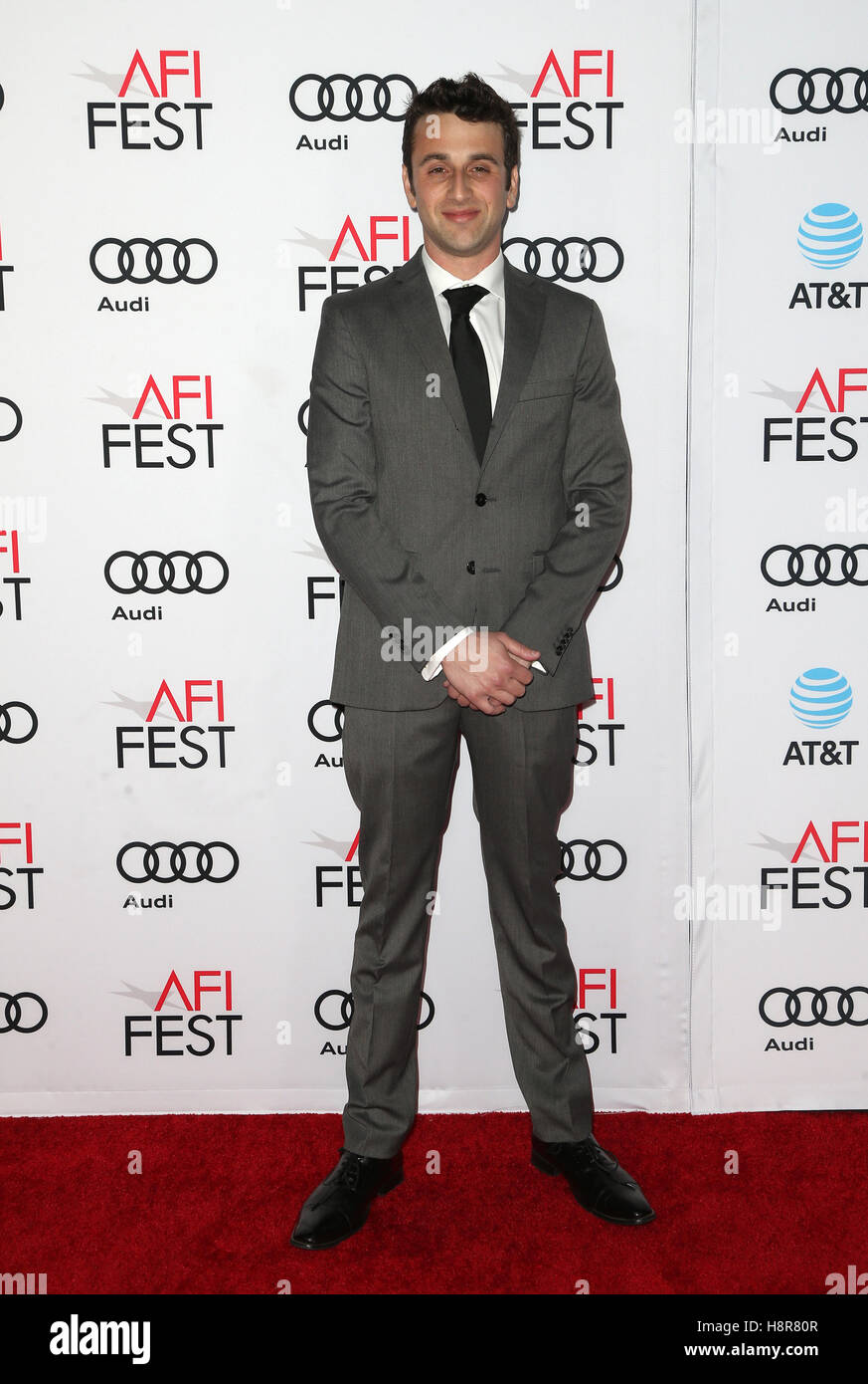 Hollywood, Etats-Unis. 15 Nov, 2016. Justin Hurwitz, chez Audi célèbre La La Land Festival 2016 présenté par Audi au théâtre chinois de Grauman, Californie le 15 novembre 2016. Credit : Faye Sadou/media/Alamy Punch Live News Banque D'Images