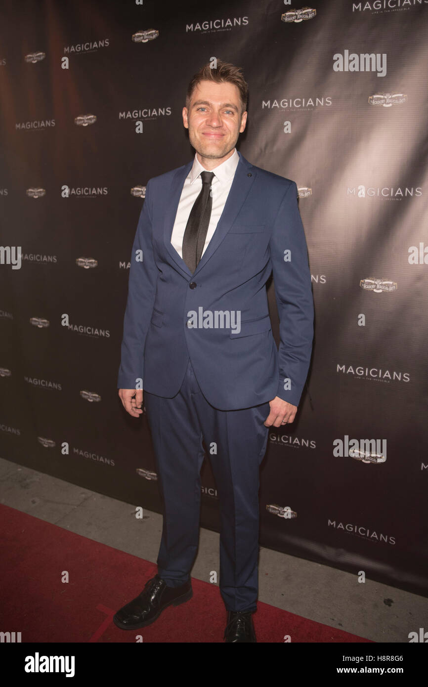 Los Angeles, USA. 15 Nov, 2016. Christoph Baaden arrive à magiciens : La vie dans l'impossible - la première au théâtre Vista le 15 novembre 2016 à Los Angeles, Californie. Crédit : l'accès Photo/Alamy Live News Banque D'Images