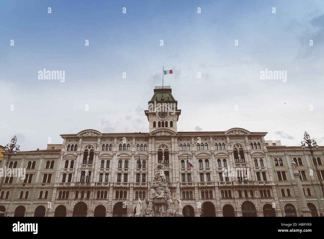 Piazza Unita d'italia dans le centre-ville de Trieste, le Frioul-Vénétie julienne, italie Banque D'Images