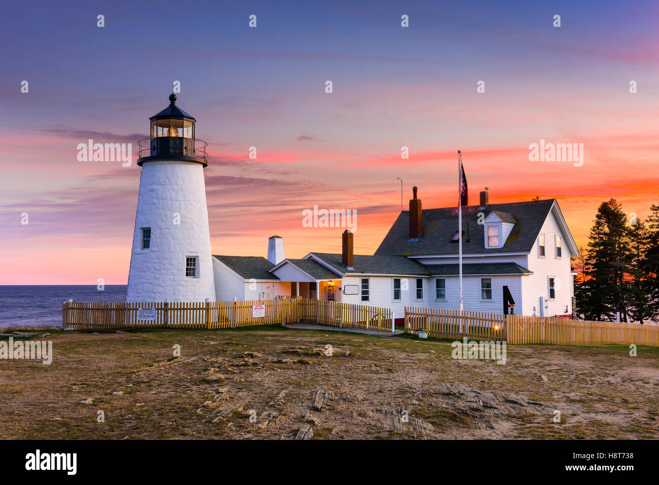 Point de Pemaquid Light à Bristol, Maine, USA. Banque D'Images