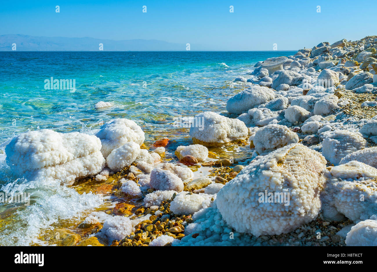La mer Morte est la célèbre station touristique, et l'un des endroits les plus populaires en Israël. Banque D'Images
