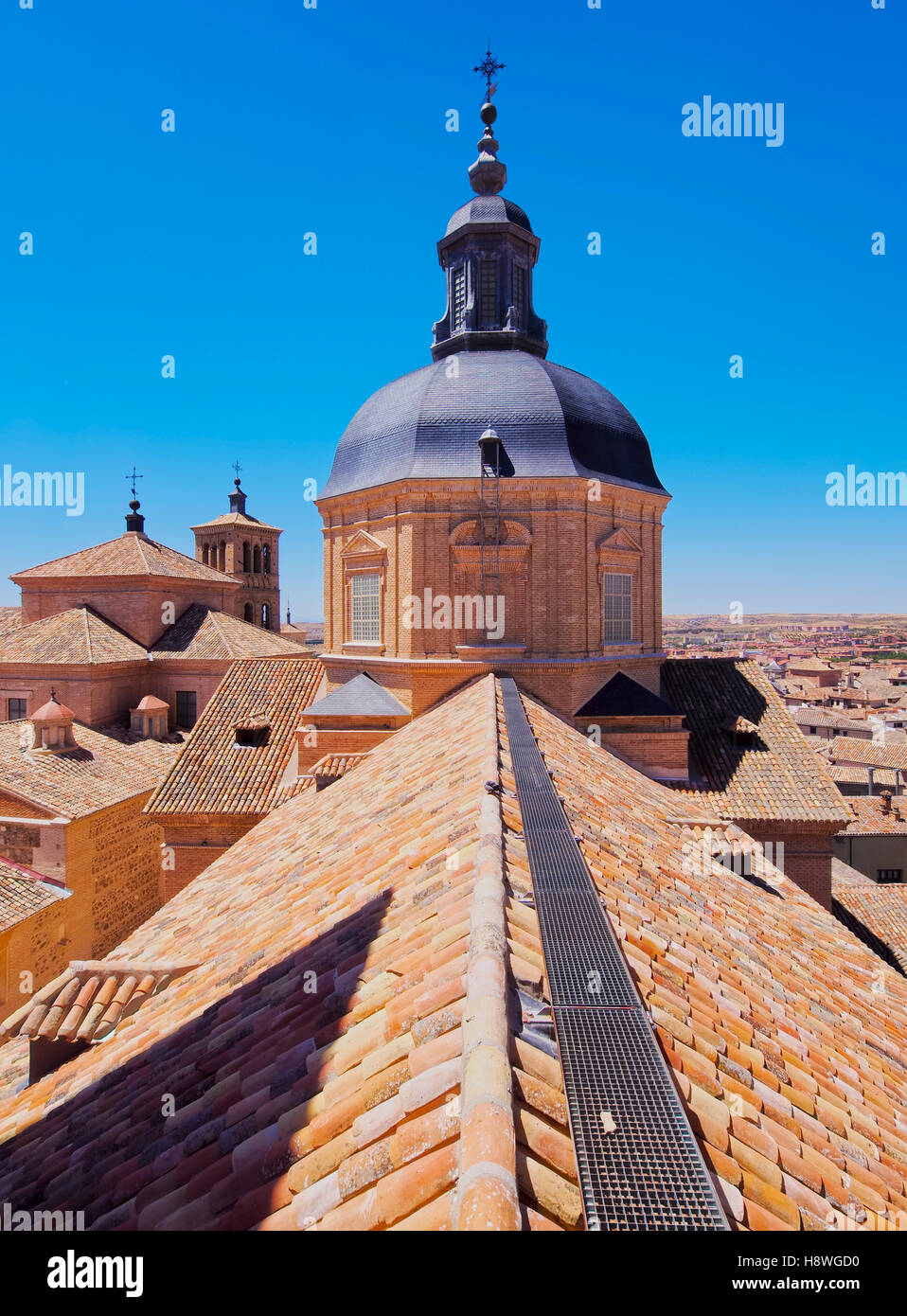 L'Espagne, Castille La Mancha, Toledo, vue de l'église de San Ildefonso. Banque D'Images