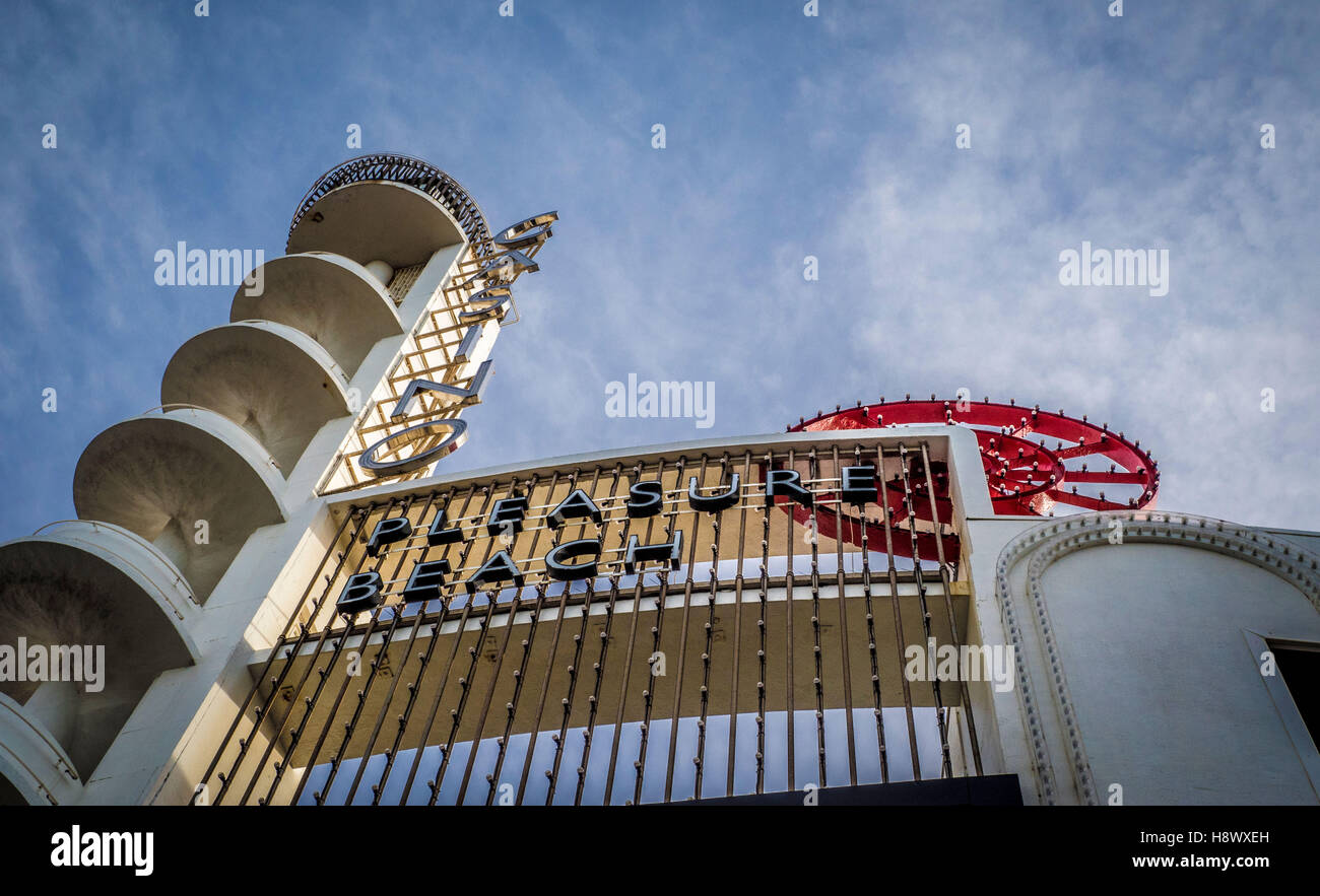 Casino et Pleasure Beach Blackpool, Lancashire, signe, au Royaume-Uni. Banque D'Images