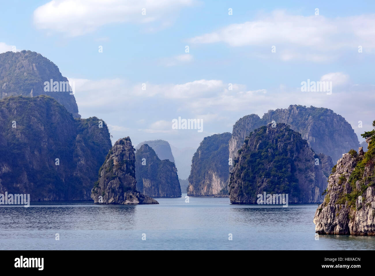La baie d'Halong, Vietnam, l'Indochine, l'Asie Banque D'Images